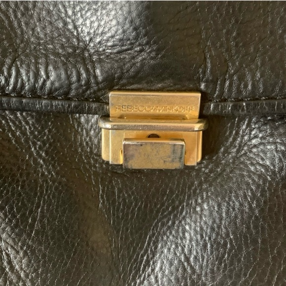 VGUC Rebecca Minioff black Motto leather crossbody bag - Picture 4 of 6